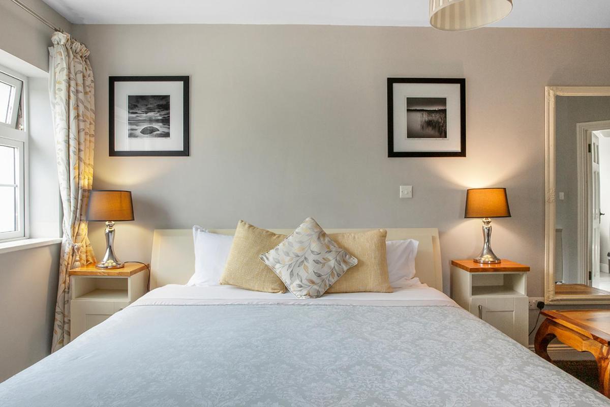 نيوبريدج The Ridgewood Lodge المظهر الخارجي الصورة